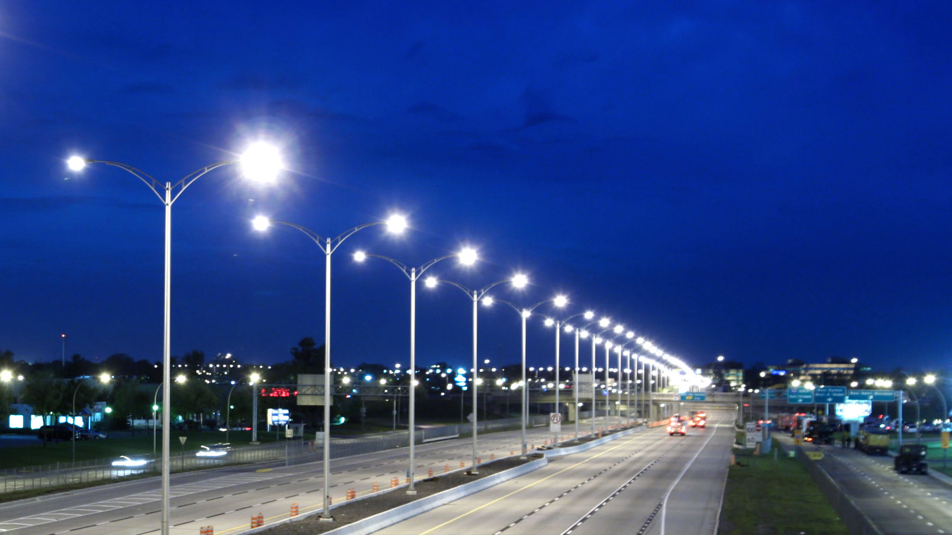 COMPARAZIONE LED / LAMPADE TRADIZIONALI